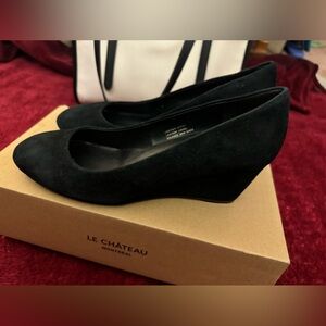 leather brand new black suede wedge shoes